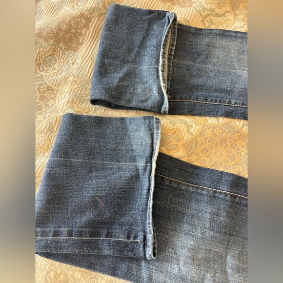 7 For All Mankind Pink Crystal Pocket Details - Picture 4 of 4